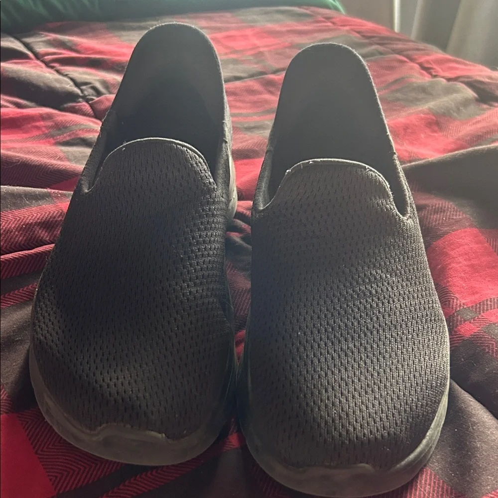 Skechers Women's Black Slip-On Loafers - Picture 1 of 7